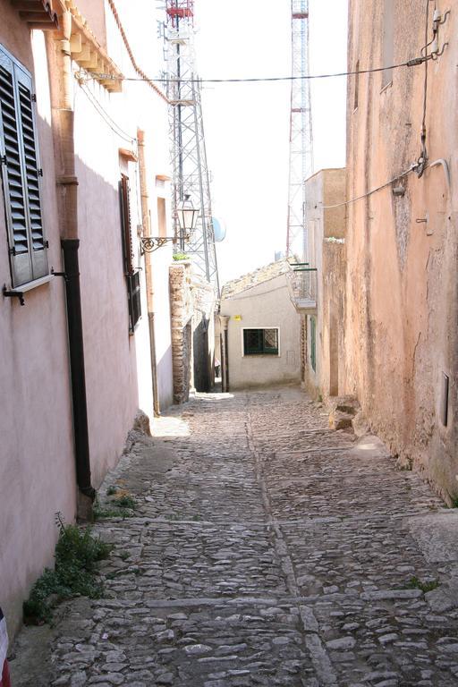 Appartamentino Pomelia Erice Dış mekan fotoğraf