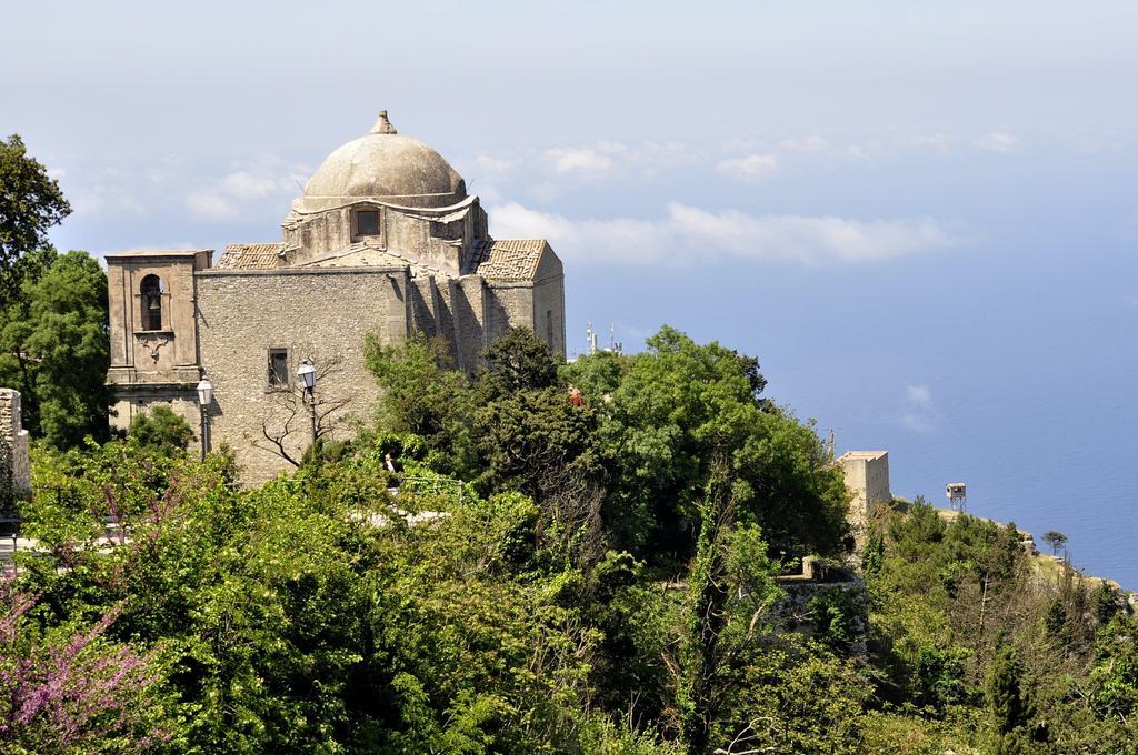 Appartamentino Pomelia Erice Dış mekan fotoğraf